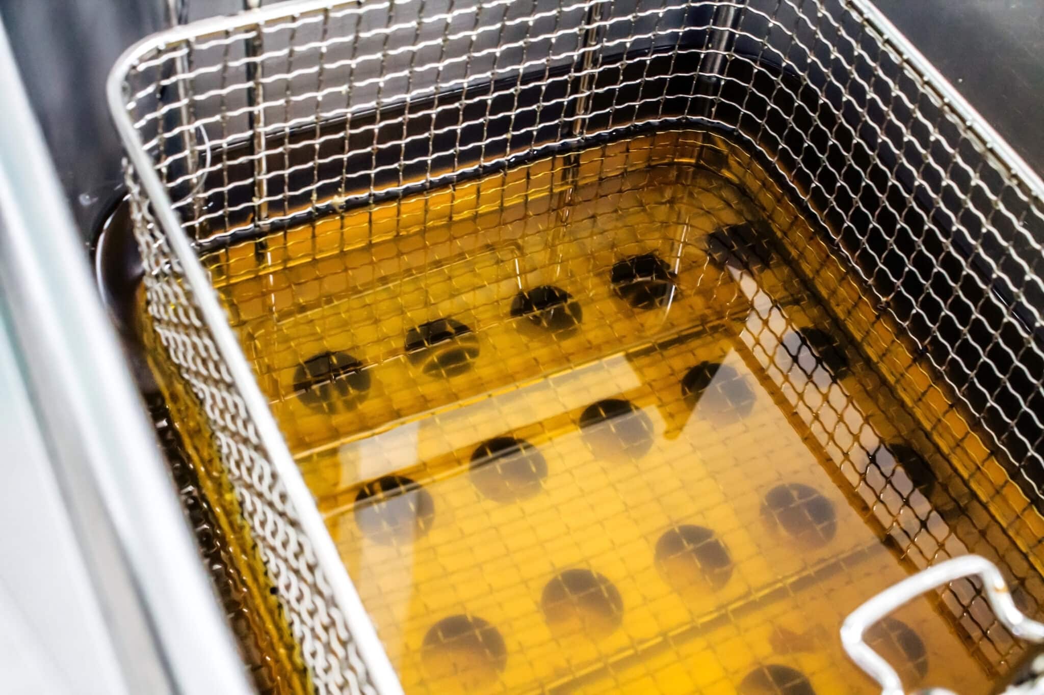 How Often Should You Change Your Deep Fat Fryer Oil? My Budget Recipes