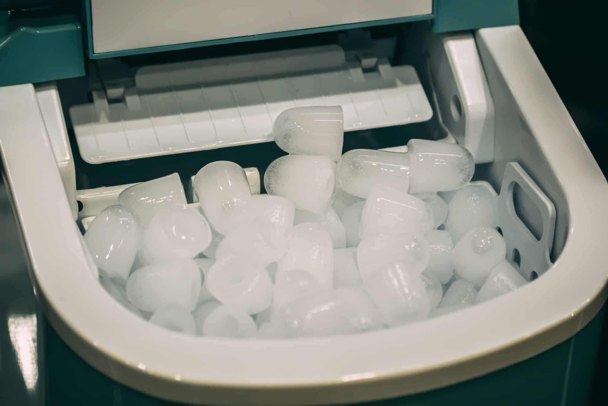 Do Ice Makers Keep Ice Frozen? (What You Need To Know)