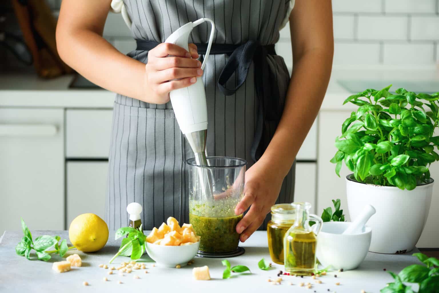 Can You Use an Immersion Blender Instead of a Hand Mixer? My Budget