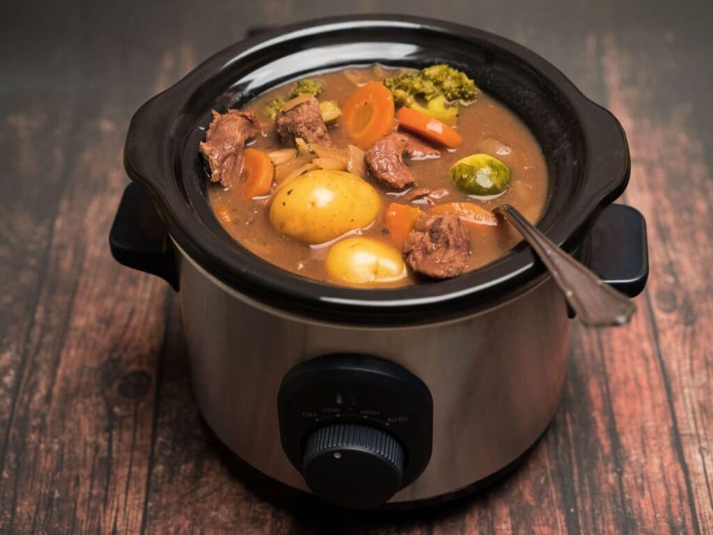 What Temperature Do Slow Cookers Cook At?