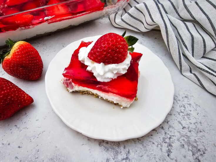 Strawberry Pretzel Salad